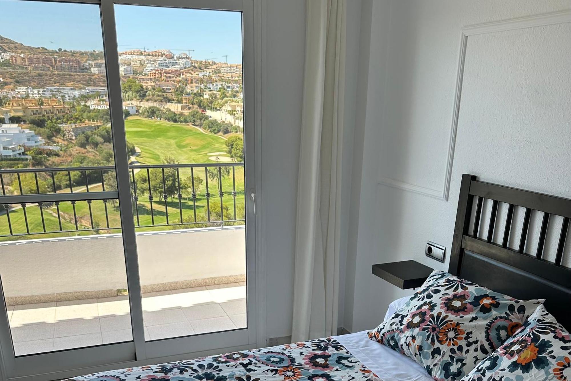 Luminoso Atico Duplex Con Vistas Al Mar Apartment Малага Екстериор снимка