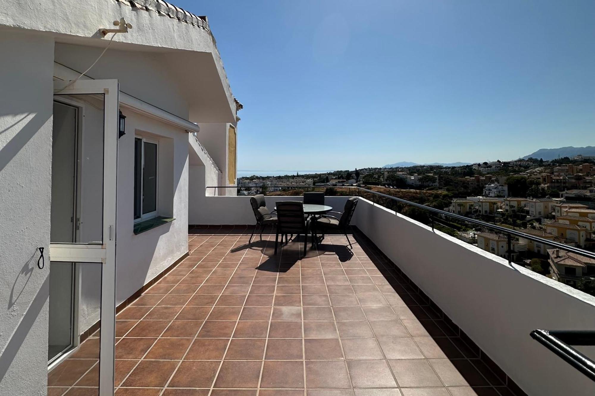 Luminoso Atico Duplex Con Vistas Al Mar Apartment Малага Екстериор снимка